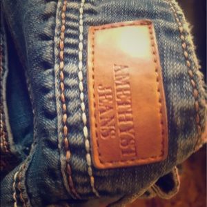 Women’s size 13 amethyst jeans